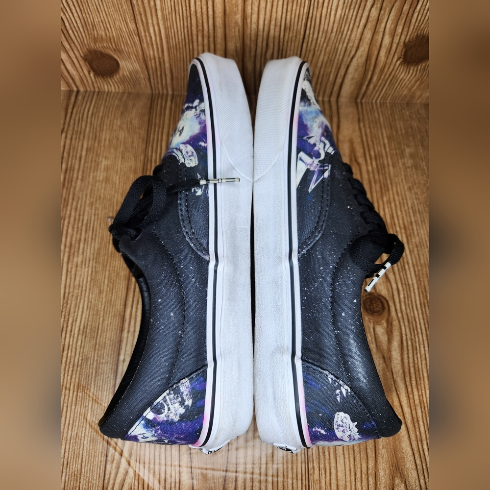 Limited Edition Star Wars Vans Size Men's Size 9 Women's 10.5 - Picture 3 of 7